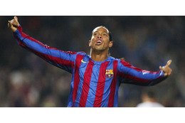 引退のロナウジーニョ、バルサファンが選んだ「5つの思い出」は？ 画像