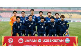 【速報】U-23日本代表、衝撃の大敗…ウズベキスタンに0-4、連覇の夢が消える 画像