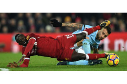 世界基準の“デュエル“！リヴァプール、シティ戦での「タックル集」がゾクゾクする 画像