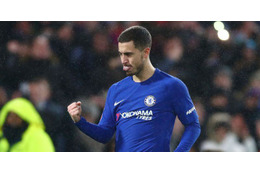 リーグ100ゴール達成！アザールの「神対応」が話題 画像