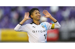 これがJリーグMVPの“歌唱力“！FW小林悠、歌がめっちゃ上手い 画像