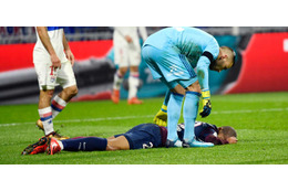 エンバッペ、2か月OUTでレアル戦欠場か 画像