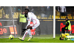 日本代表GK川島、フランスでこの10年で1人しかいないPK記録つくる！ 画像