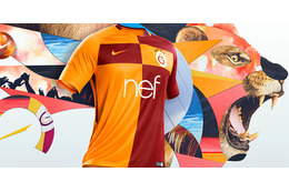 長友佑都の新天地、名門ガラタサライの2017‐18ユニフォーム 画像