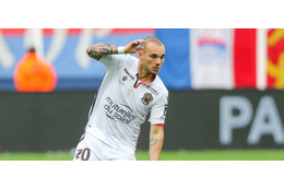 スナイデル、中東でもやっぱ凄っ！「フリーキック」でゴラッソ 画像