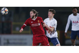 戦慄…ララーナ、10歳年下の若手に襲い掛かり一発レッド！ 画像