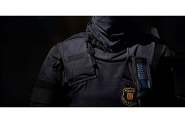 ELでサポーターが衝突…警官死亡 画像