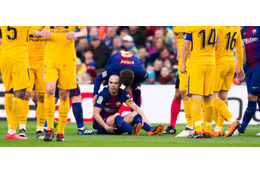 バルセロナ、イニエスタが負傷交代…CLチェルシー戦に間に合うのか 画像