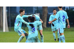 ベルカンプみたい！バルサユースのFW、すんごいトラップからゴール奪う 画像