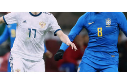 W杯開催国のロシア、代表選手2人に罰金…そのワケとは 画像