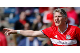 シュヴァインシュタイガー、33歳で「新ポジション」をやる！流石ドイツ人 画像