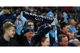 プレミア優勝決定のシティ、「各言語版」の画像比べてみた？ 画像