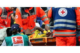 ドルトムント痛い…バチュアイが骨折か　今季終了＆W杯欠場も？ 画像