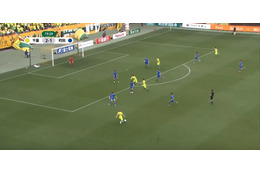 J2で超絶ミドル！千葉FW船山貴之、アウト回転の「豪快ミドル」が凄かった 画像