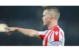 試合前日に父親急死…それでもキャプテンとしてピッチに立った主将 画像