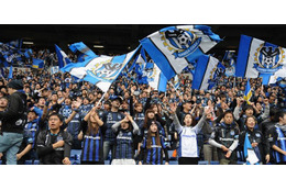 G大阪サポーター、ダービー勝利時に歌っていた“挑戦的“な「チャント」とは 画像