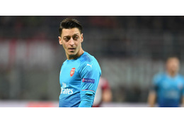 出た、エジルの必殺スルーパス！ミラン相手にやった絶品スキルを見逃すな 画像