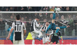 C・ロナウド、超絶バイシクルの「高さ」が判明！打点2.38m、クロスバーとほぼ同じ 画像