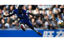 カンテ、やっぱりすげぇ！168cmでも「5人相手」にこんなことができる 画像