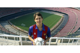 超豪華！「Jリーグでプレーした元バルセロナの9選手」 画像