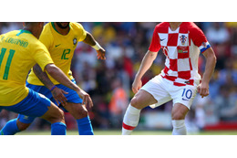 ネイマール、復帰戦であのレアル選手とユニフォーム交換していた 画像