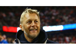 アイスランド代表監督、赤っ恥の大ポカ！飛行機を待たせちゃう 画像