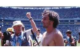 複数の代表チームでプレーした貴重なスター、TOP5 画像