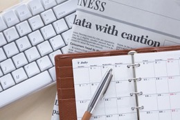 40歳共働き、貯蓄10万円。長男の学費が捻出できません 画像