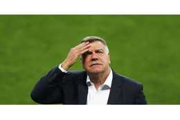 哀愁漂う…前英代表監督アラダイス、W杯パナマ戦をこんな感じで見ていた 画像