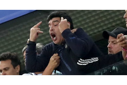 マラドーナ、緊急搬送…アルゼンチンのW杯劇的勝利を現地観戦後 画像