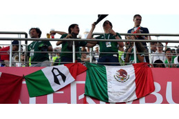メキシコのW杯ベスト16を祝福したTV司会者、韓国人差別行為で職務停止に… 画像