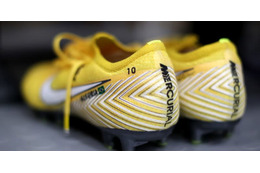 ネイマールのスパイク、決勝Tから「カナリア色」に変わったの気づいた？ 画像