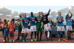 ナポリ、サッカークラブで世界初「Amazonストア」をオープン！買おうぜ 画像