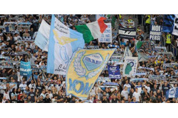 「ゴール裏は男性オンリー！」ラツィオのコアサポ、ビラ配りで物議 画像