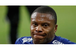 36歳“野獣”バチスタ、現役続行！ルーマニア移籍で、EL出場へ 画像