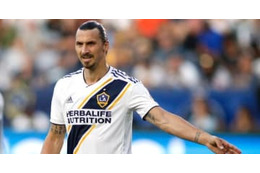 イブラヒモヴィッチ、「VAR」で認められた最新ゴールがこれだ！ 画像