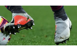 NIKEの最新スパイク、あえて「靴ひもアリ」にした理由とは 画像