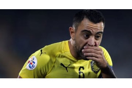 チャビもびっくり！？ACLで20歳GKが「仰天オウンゴール」 画像