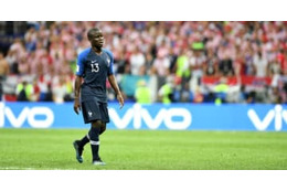 フランス代表カンテ、W杯決勝で「胃腸炎」だった　これが驚きの交代理由か 画像