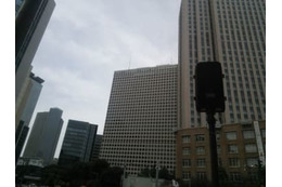 33歳貯金120万円。夫の借金返済が毎月10万円も… 画像