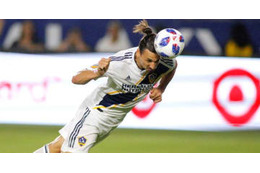 年齢は関係ねぇ！イブラヒモヴィッチ、「MLS初ハットトリック」を動画で見よ 画像