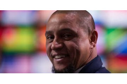 ロベルト・カルロスが日本でFリーグ参戦！メッセージ映像も 画像