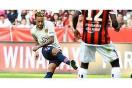 CL直前のPSGネイマール！ニース戦の「超ゴール」はもう見た？ 画像