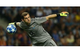 長友のシュート止めた絶好調カシージャス、代表復帰行ける？監督に電話も 画像