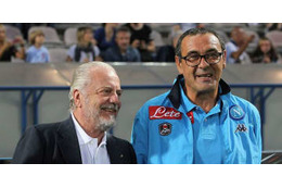 チェルシーのサッリ監督は「金にしか興味がない男」ナポリ会長がぶん投げる 画像