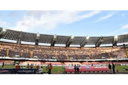 サッカーの金で陸上競技場を作んじゃねえ！ナポリ会長が政治家をDisる 画像