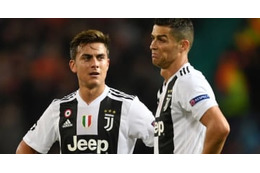 ユヴェントス、戦術が流出…「ディバラとロナウドの自撮り」で 画像