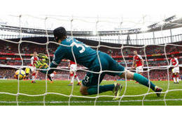 意外な「最強守護神」だ…プレミア歴代GK「無失点率」ランキング！ 画像