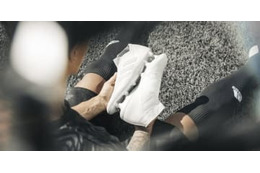 adidasの新作スパイクは「スペクトラルモードパック」！ビッグクラブのユニと連動 画像