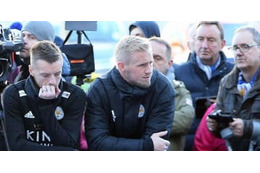 レスターGKシュマイケル、オーナーのヘリ墜落事故を目撃していた 画像